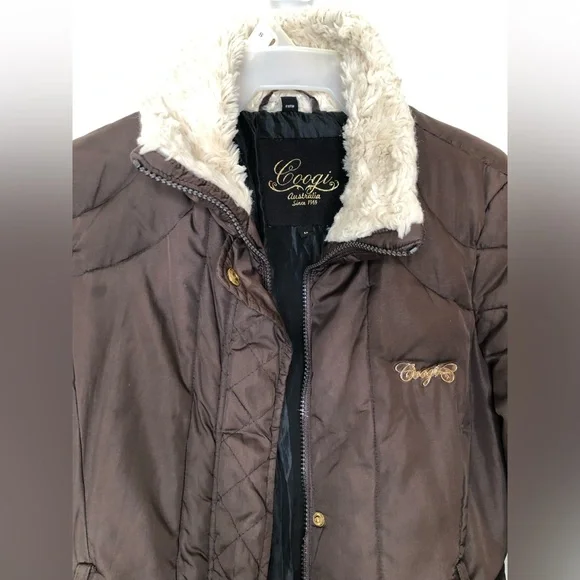 COOGI Vintage Women’s Belted Coat—Medium (Please see photos) - Picture 3 of 14